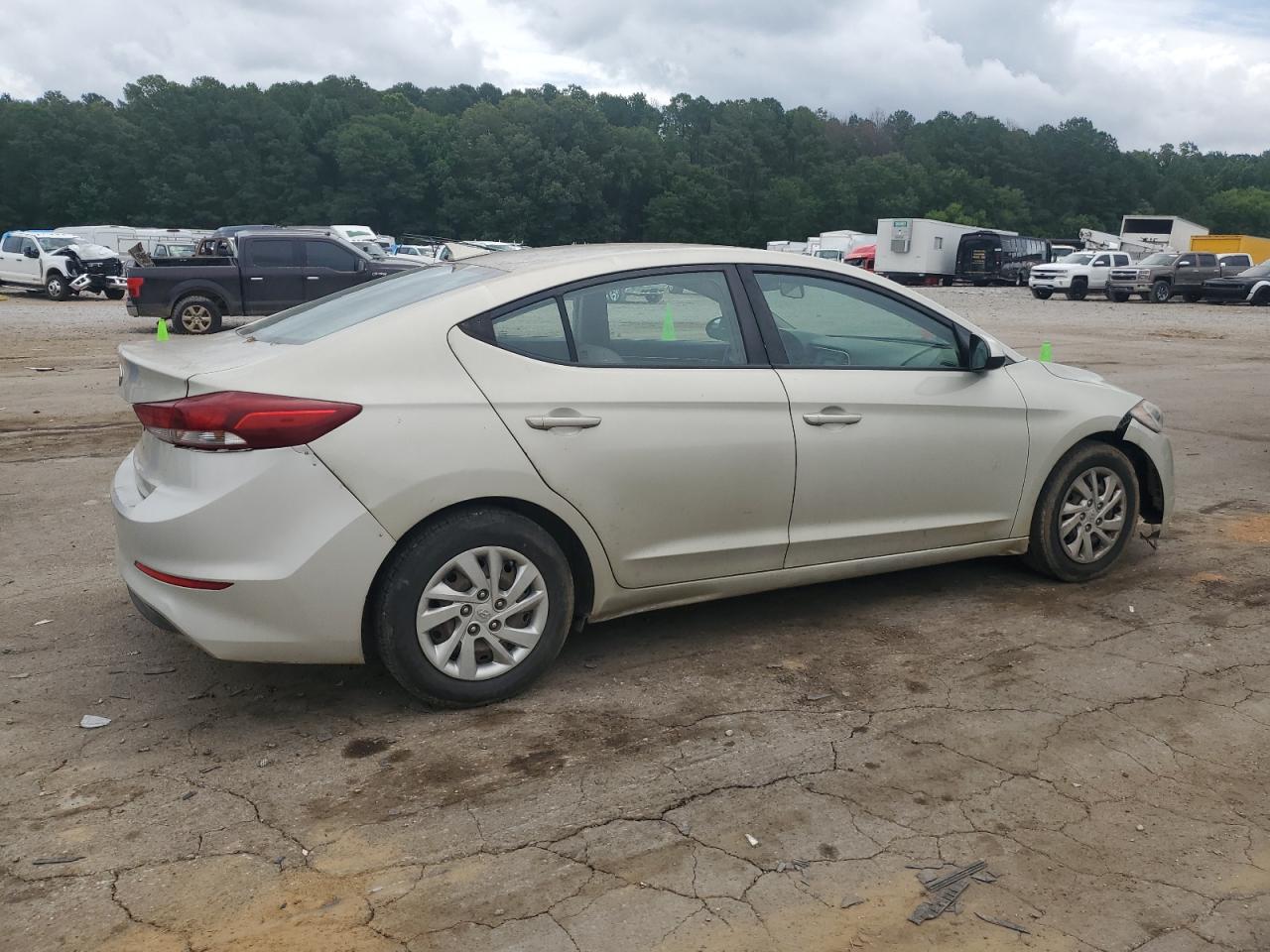 2017 Hyundai Elantra Se vin: KMHD74LF5HU083963