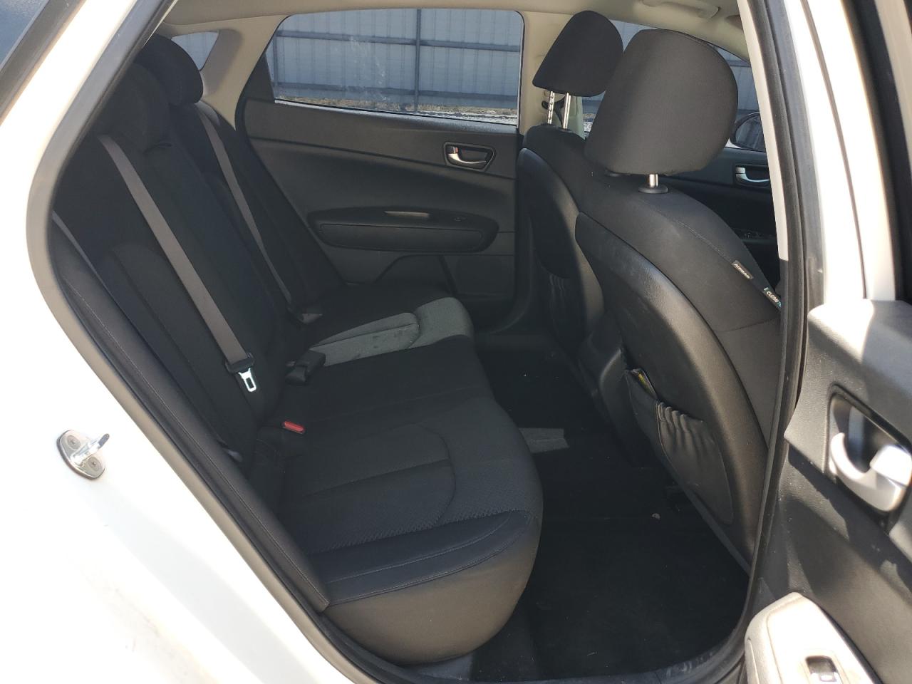 KNAGT4L36G5099503 2016 Kia Optima Lx