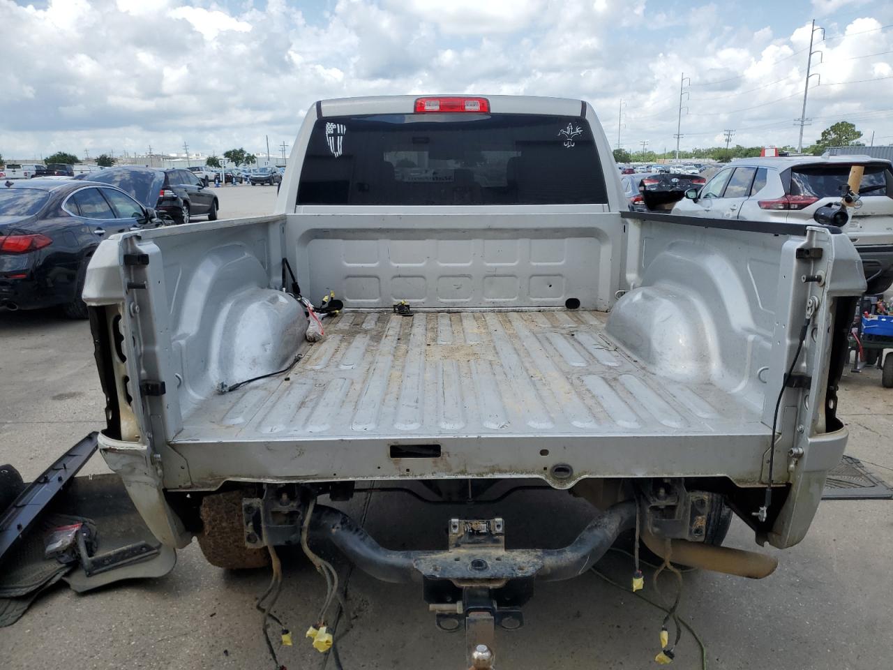 2019 Ram 1500 Classic Tradesman vin: 1C6RR6FG3KS529977