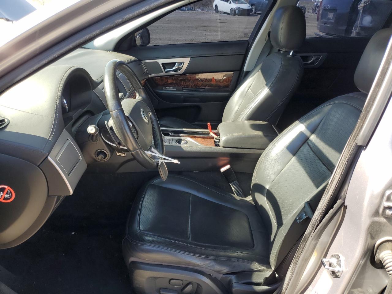 SAJWA0GBXALR74603 2010 Jaguar Xf Premium