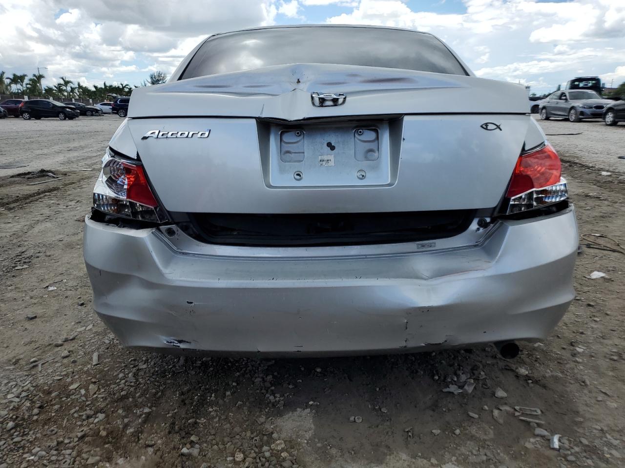 1HGCP263X9A167562 2009 Honda Accord Lx