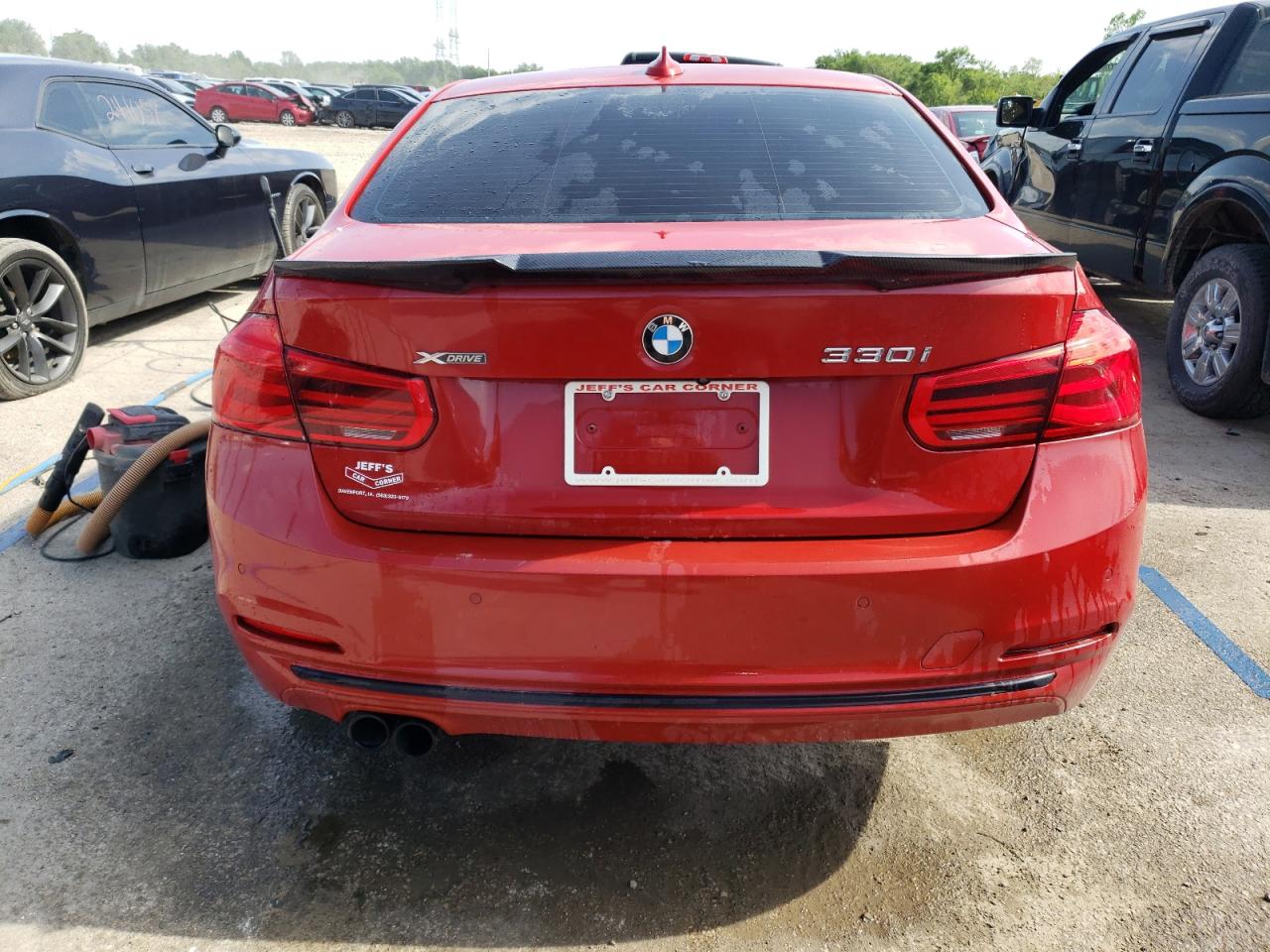 WBA8D9G54HNU59573 2017 BMW 330 Xi