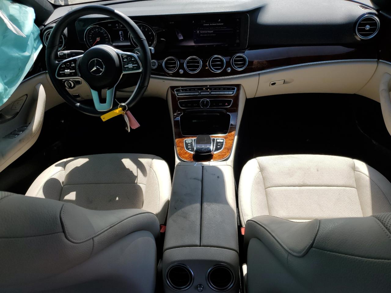 WDDZF4KB5KA556576 2019 Mercedes-Benz E 300 4Matic