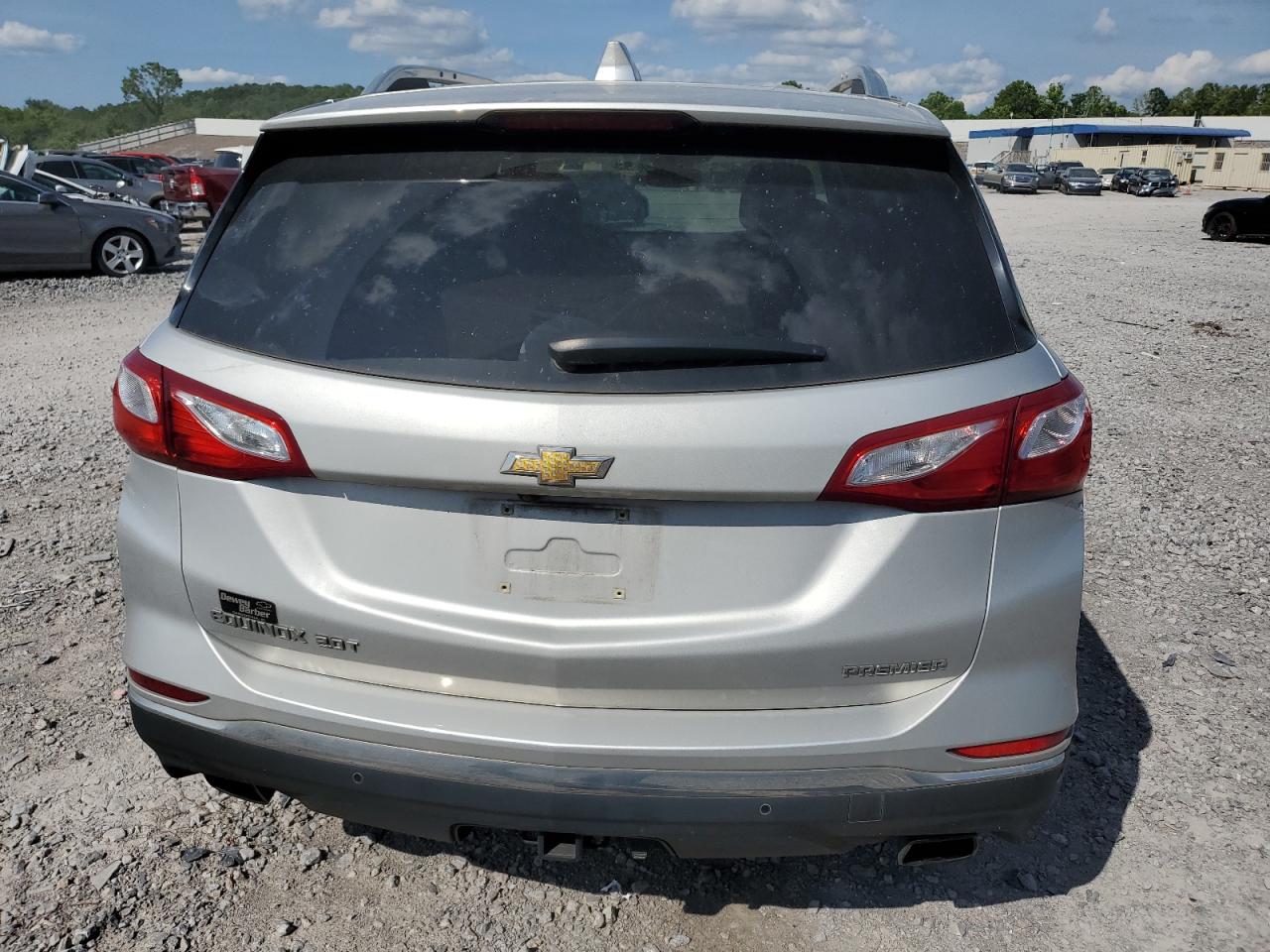 2GNAXPEXXK6230239 2019 Chevrolet Equinox Premier