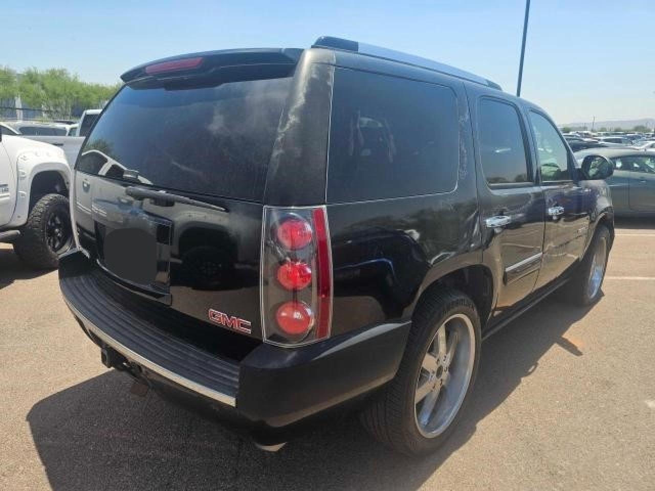 1GKEC63848J151743 2008 GMC Yukon Denali