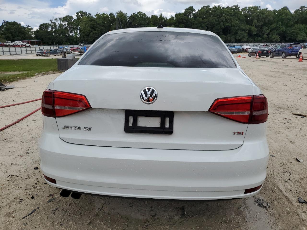 3VWD67AJ0GM377433 2016 Volkswagen Jetta Se