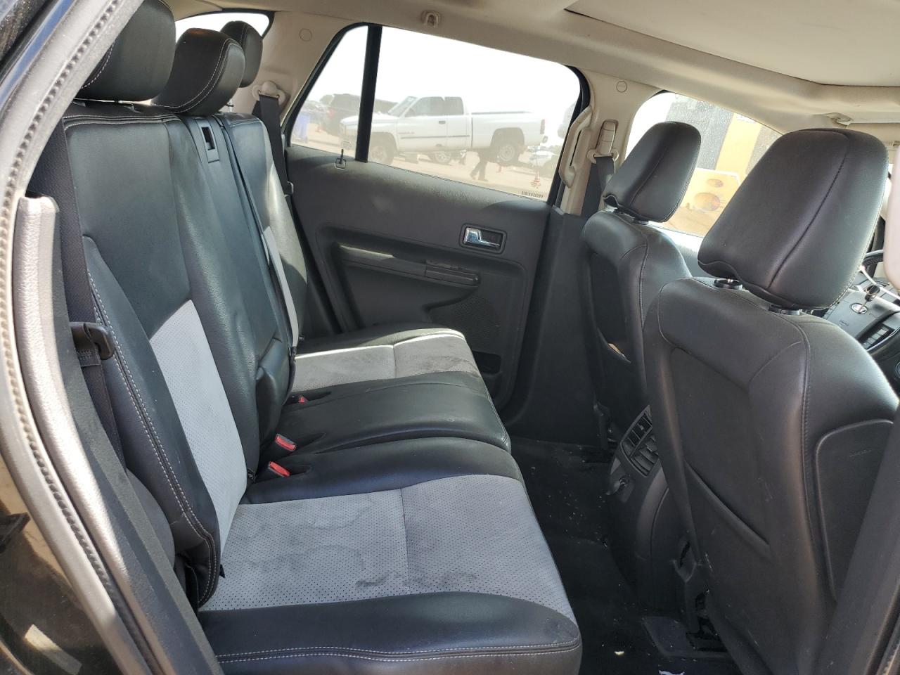 2FMDK4AC9ABA78798 2010 Ford Edge Sport