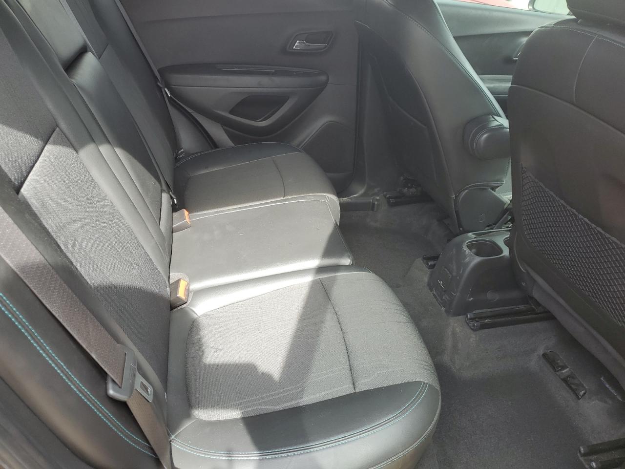 KL7CJLSB1FB256331 2015 Chevrolet Trax 1Lt