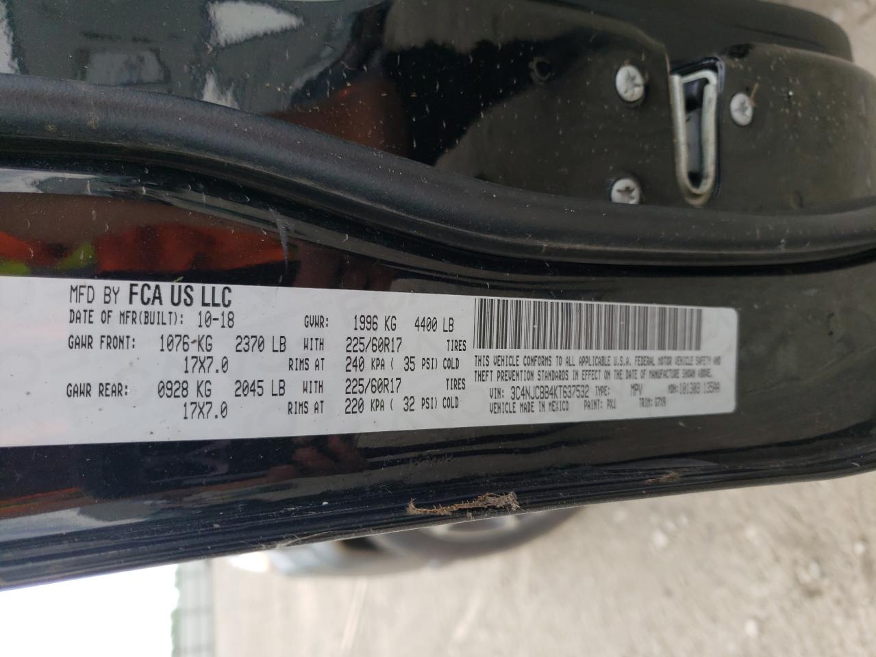 3C4NJCBB4KT637532 2019 Jeep Compass Latitude