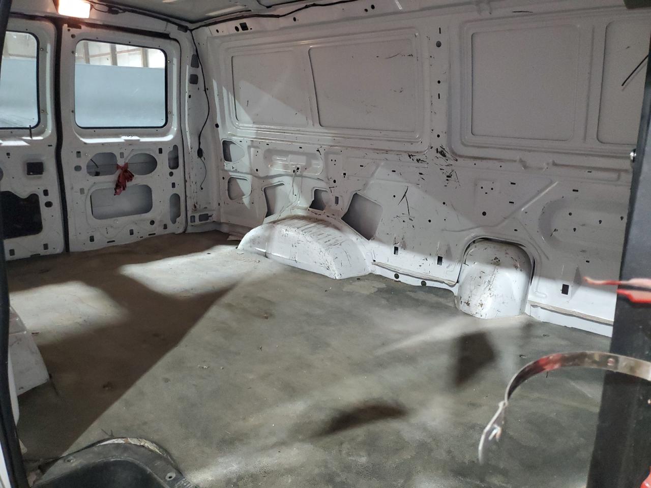 1FTRE14263HB81301 2003 Ford Econoline E150 Van