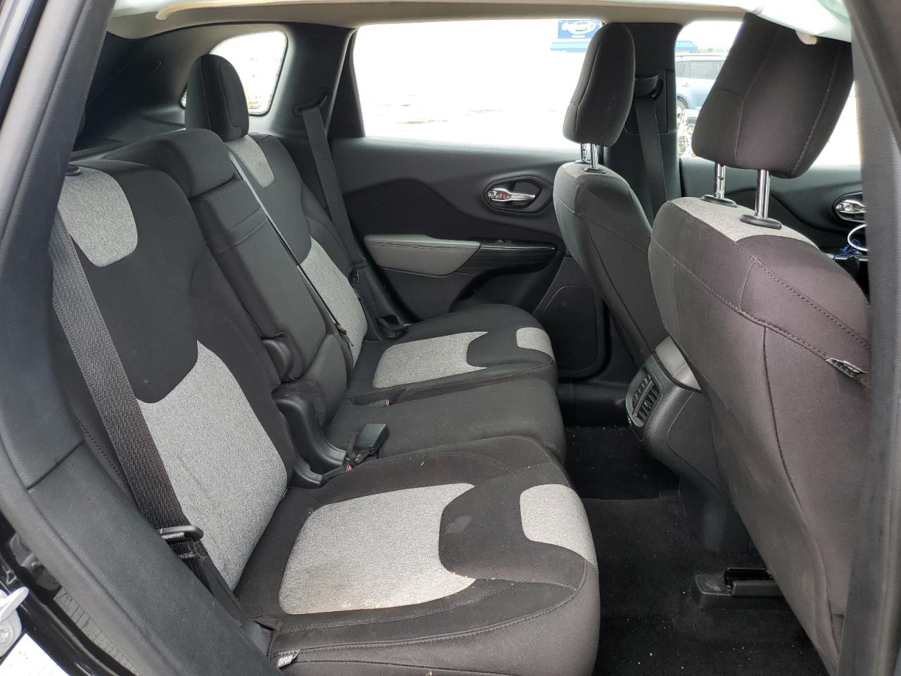 1C4PJLAB9EW162646 2014 Jeep Cherokee Sport