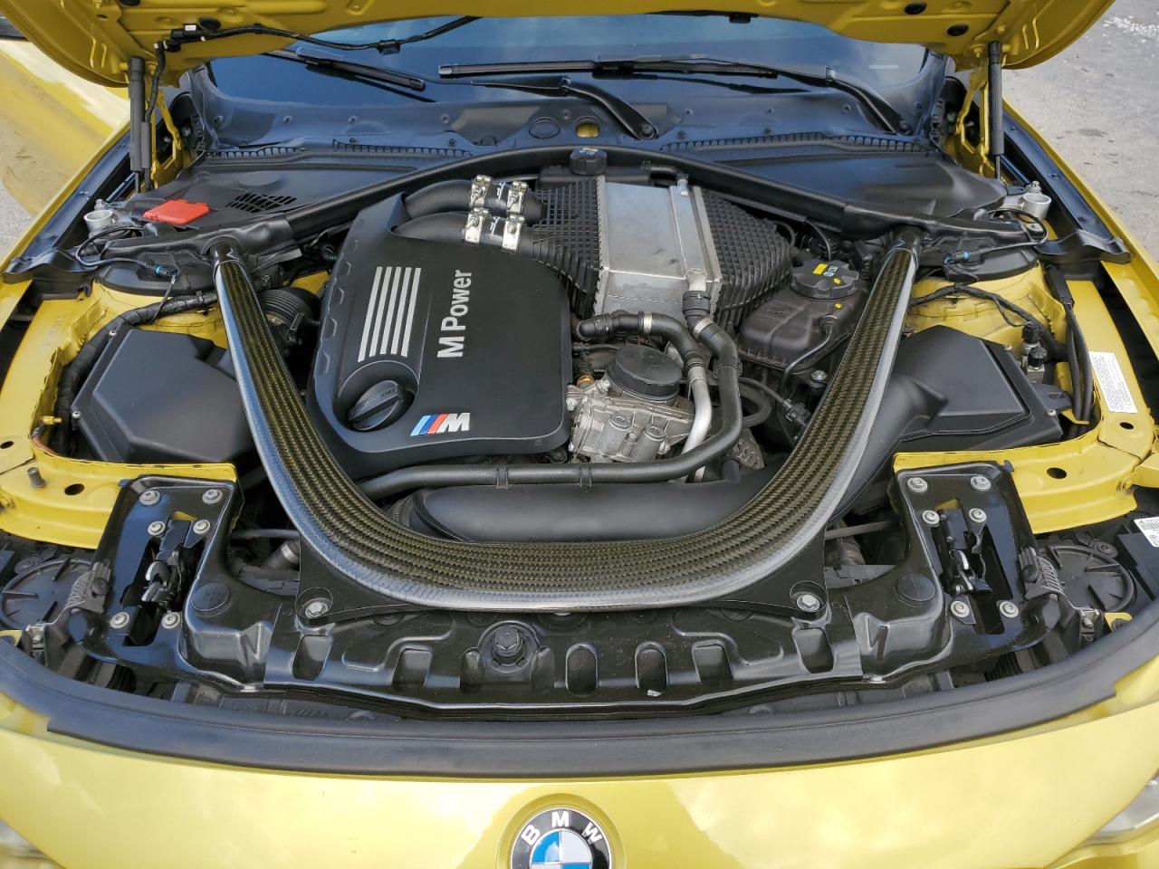 WBS3R9C55FK333508 2015 BMW M4