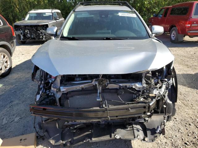 2022 Toyota Corolla Cross Xle VIN: 7MUDAABG0NV023190 Lot: 58656074