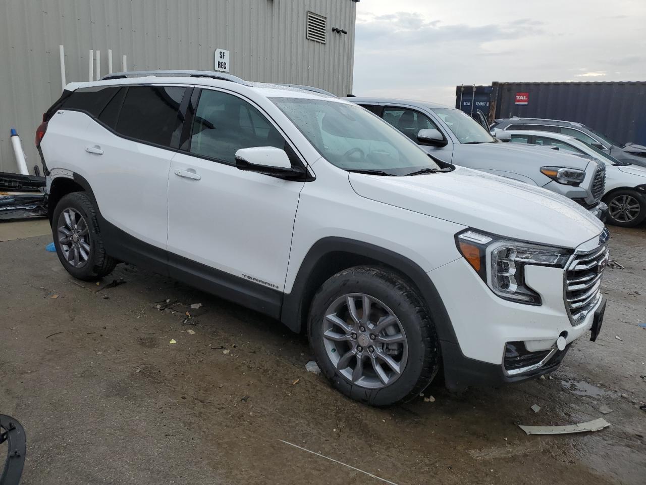 3GKALVEV7NL168147 2022 GMC Terrain Slt