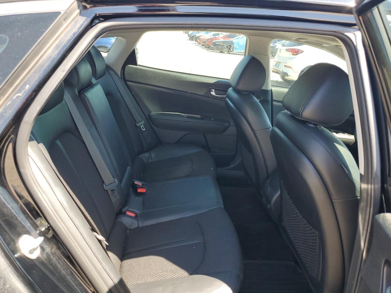 5XXGT4L37KG306911 2019 Kia Optima Lx