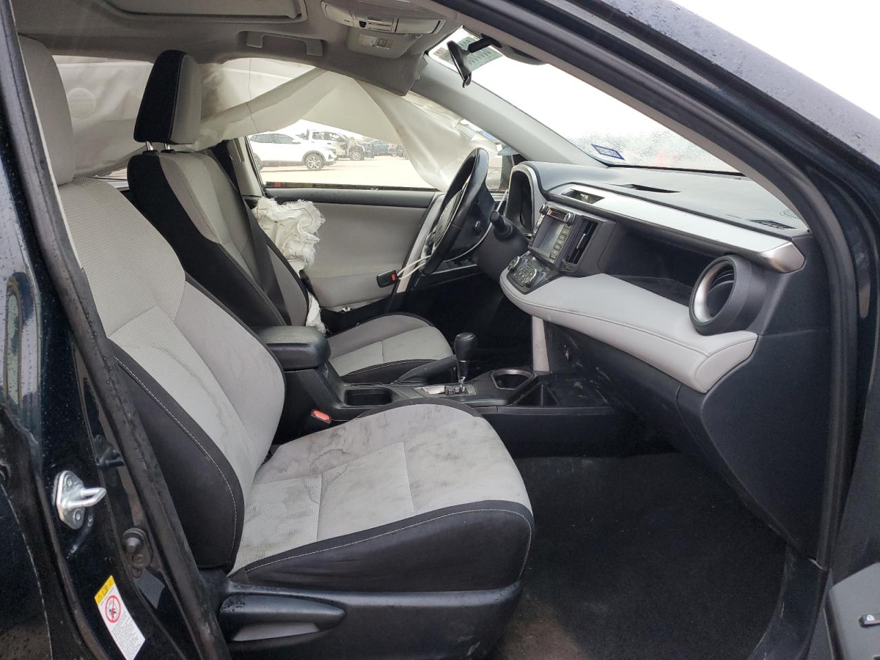 JTMRJREV4HD139033 2017 Toyota Rav4 Hv Le