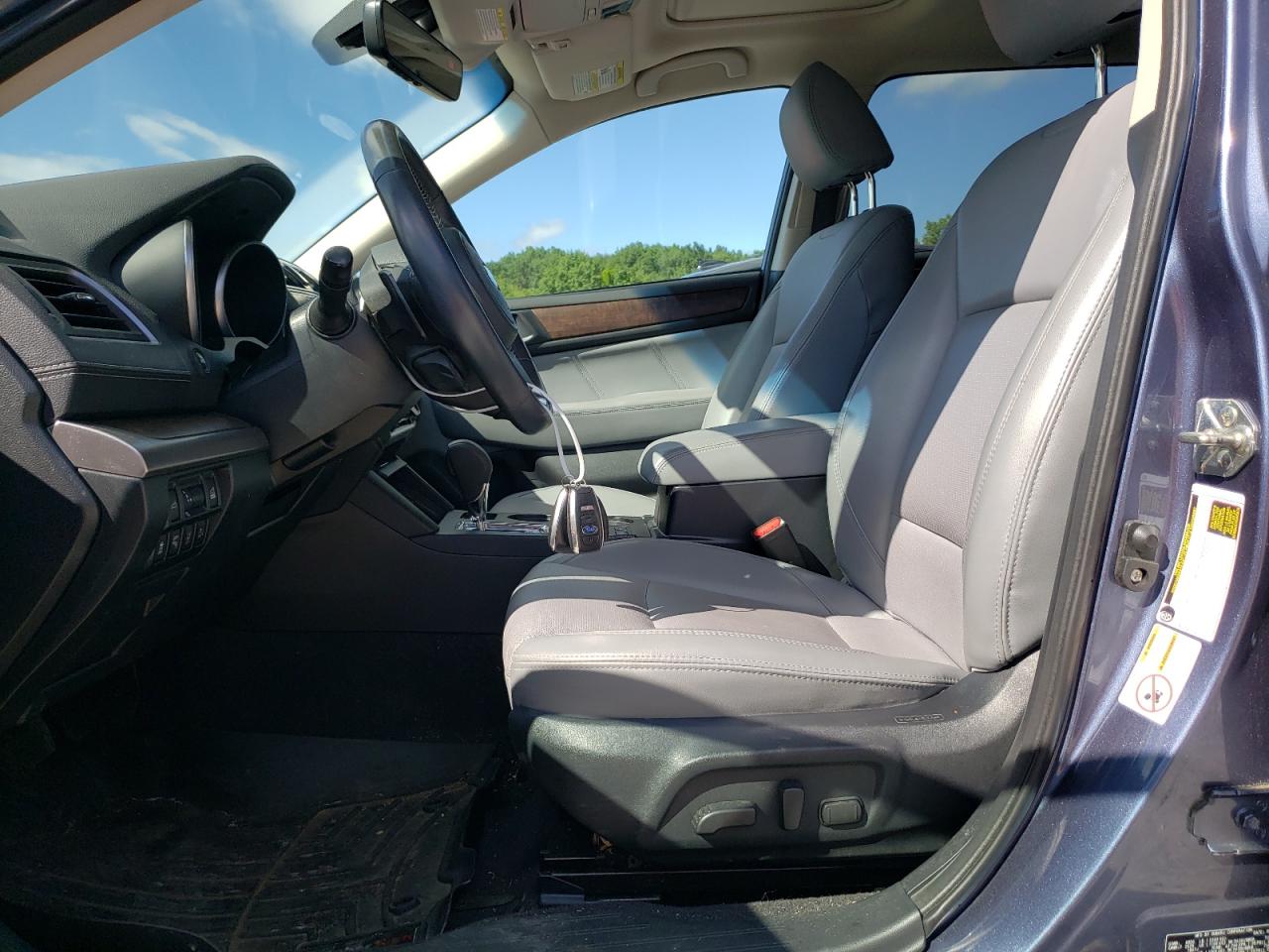 4S4BSENC1J3290733 2018 Subaru Outback 3.6R Limited