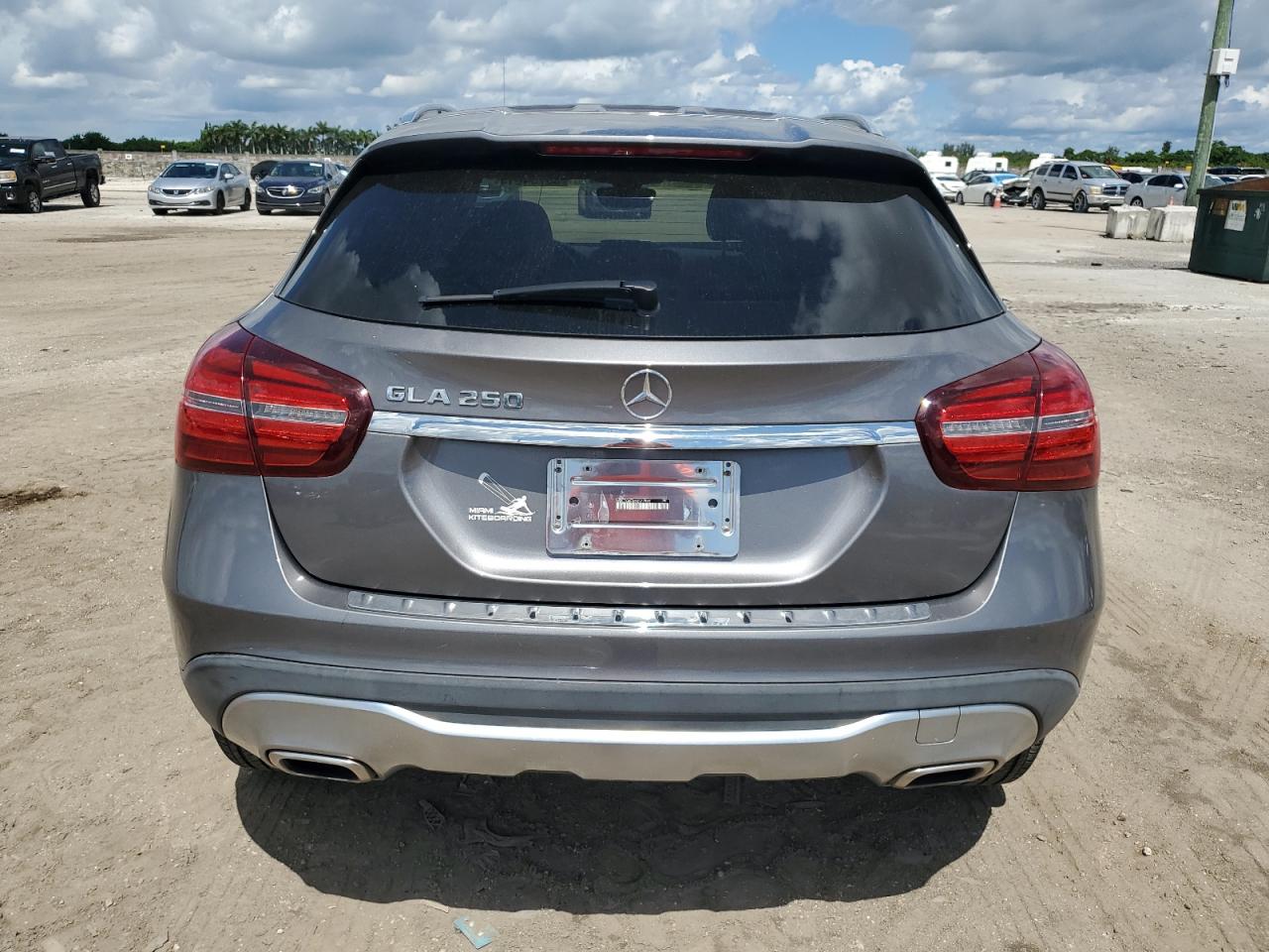 WDCTG4EB6KJ577942 2019 Mercedes-Benz Gla 250