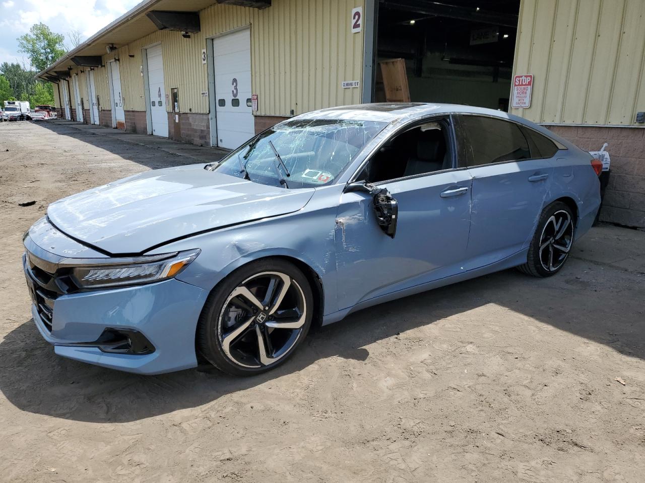 2022 Honda Accord Sport vin: 1HGCV2F3XNA011571