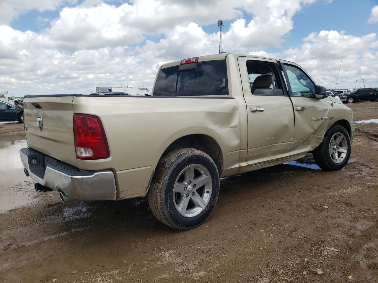 1D7RB1CTXBS637696 2011 Dodge Ram 1500