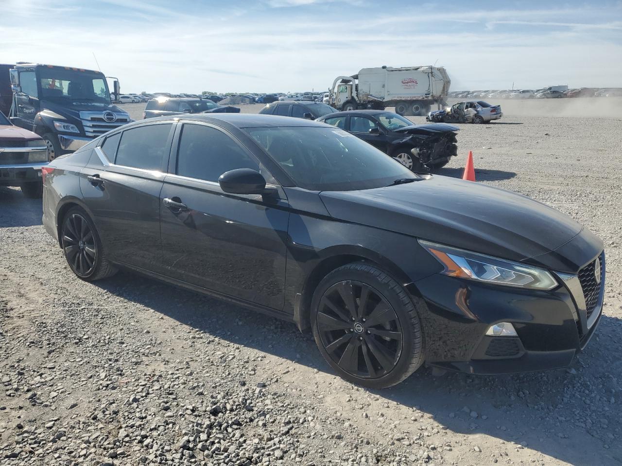 2019 Nissan Altima Sr vin: 1N4BL4CV8KC183458