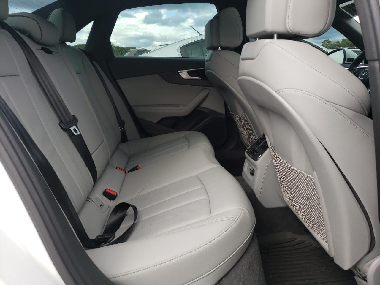 WAUEAAF40MA031698 2021 Audi A4 Premium Plus 45