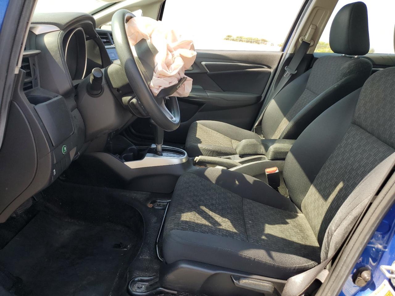 JHMGK5H53HS007092 2017 Honda Fit Lx