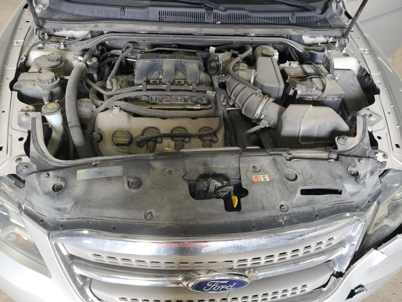 1FAHP2FW4CG117832 2012 Ford Taurus Limited