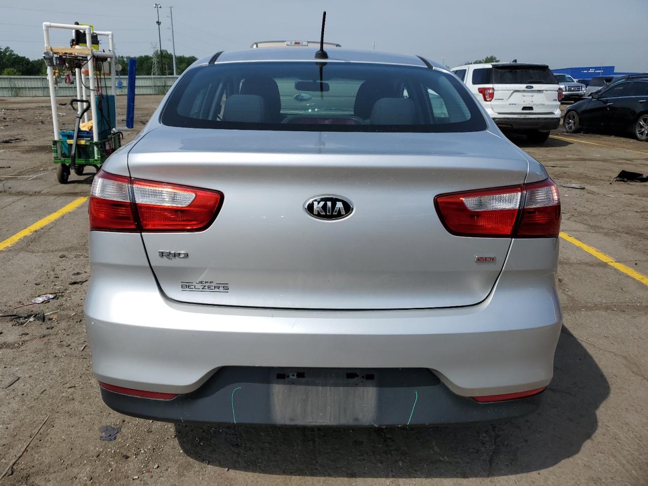 KNADM4A36G6626100 2016 Kia Rio Lx