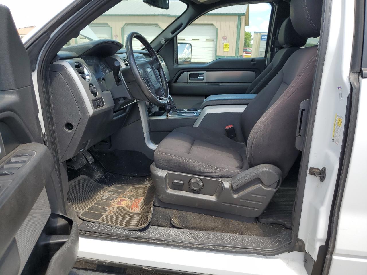 2014 Ford F150 Super Cab vin: 1FTFX1ET9EFC99040