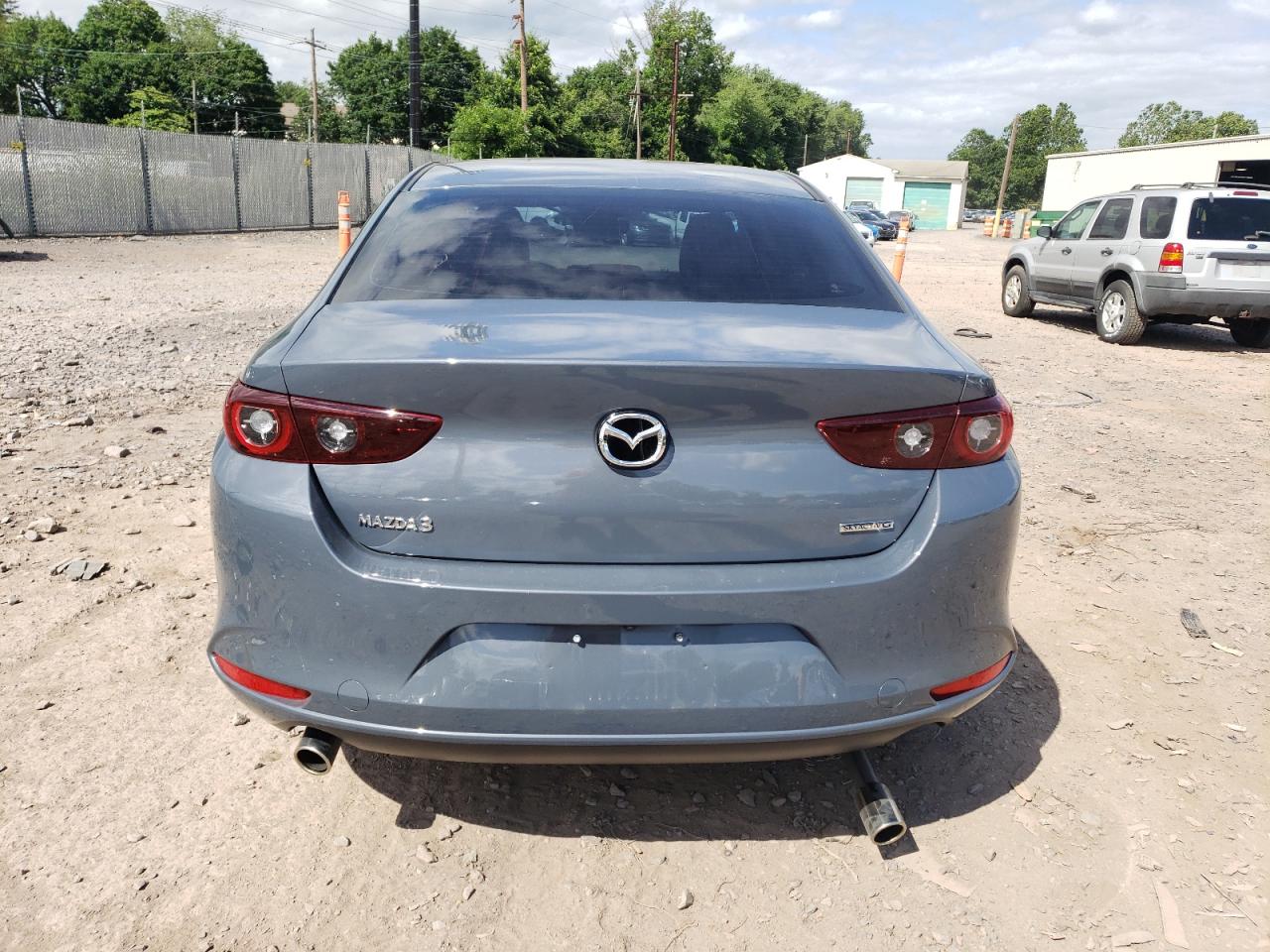 JM1BPACL9N1509750 2022 Mazda 3 Preferred