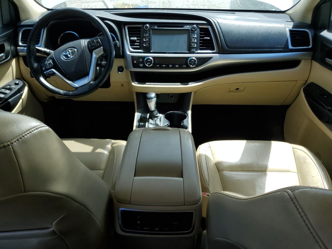 XTDJKRFH8FS100885 2015 Toyota Highlander