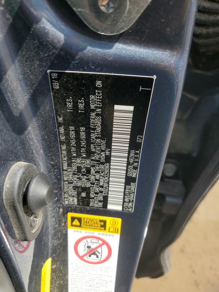 5TDZZRFH2KS290966 2019 Toyota Highlander Le