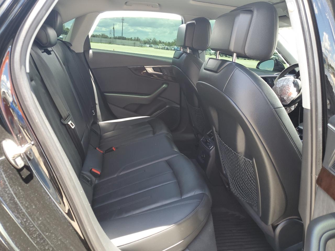 WAUENAF4XJA112546 2018 Audi A4 Premium Plus