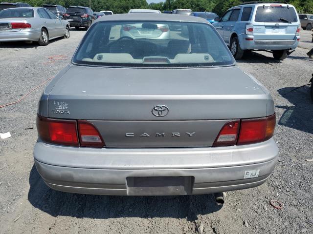 1995 Toyota Camry Dx VIN: 4T1SK11E7SU521842 Lot: 59230394