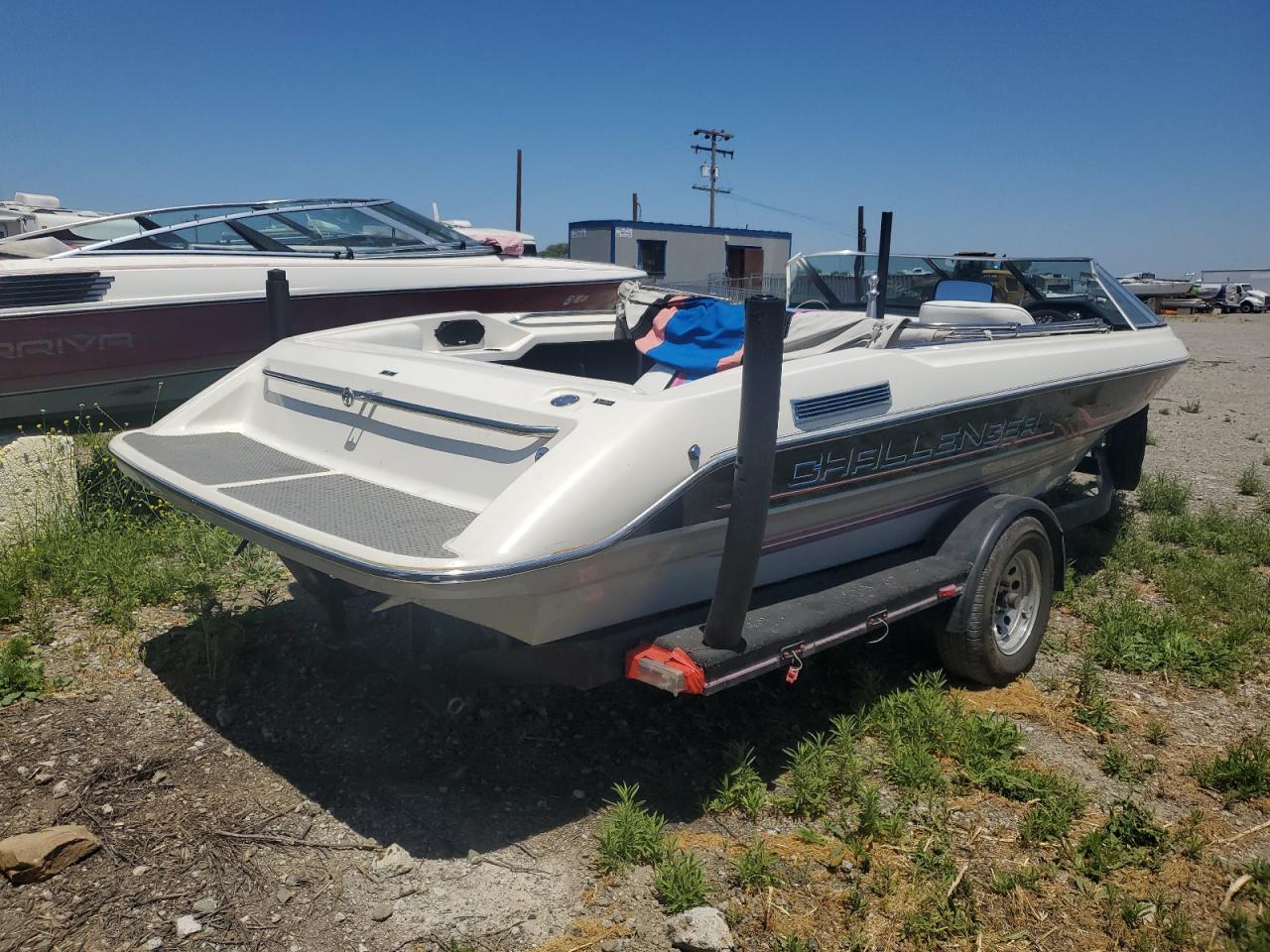 USHE64TAD989 1989 Skic Boat W/Trl