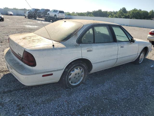 OLDSMOBILE 88 BASE 1999 white  gas 1G3HN52K1X4817898 photo #4