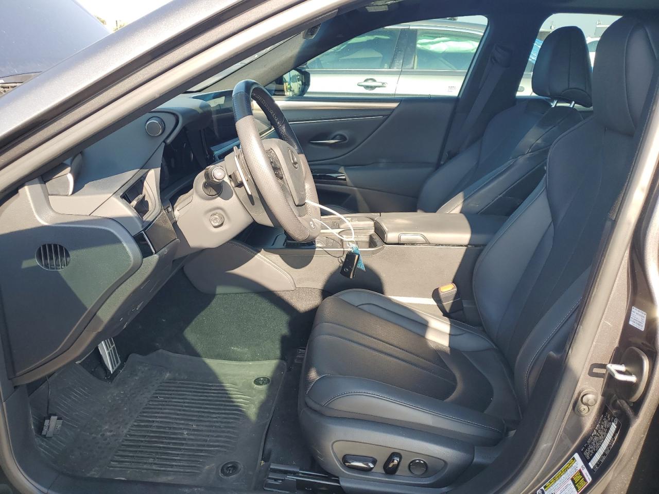 58AGZ1B1XNU114835 2022 Lexus Es 350 Base