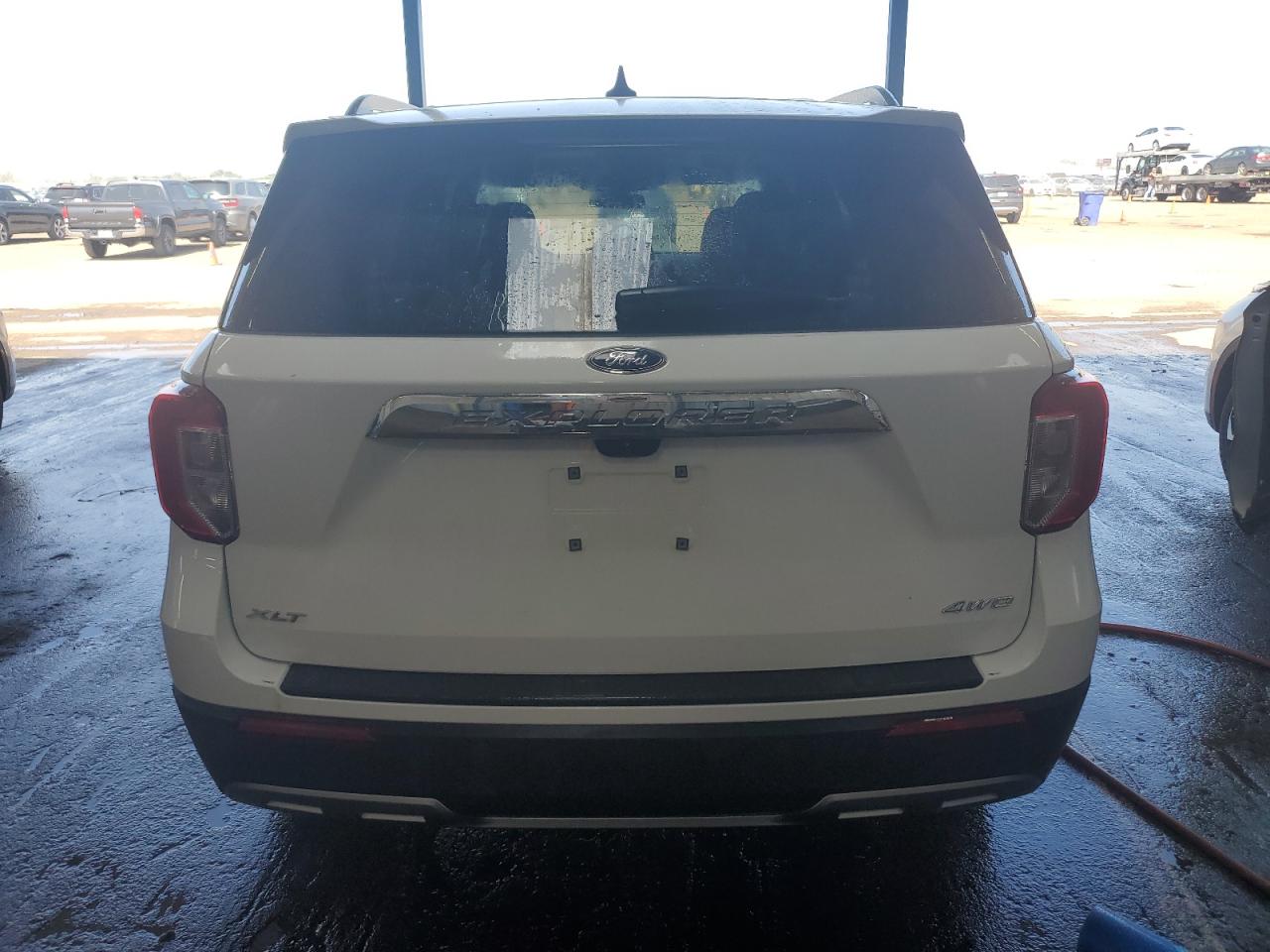 2023 Ford Explorer Xlt vin: 1FMSK8DH8PGA58355