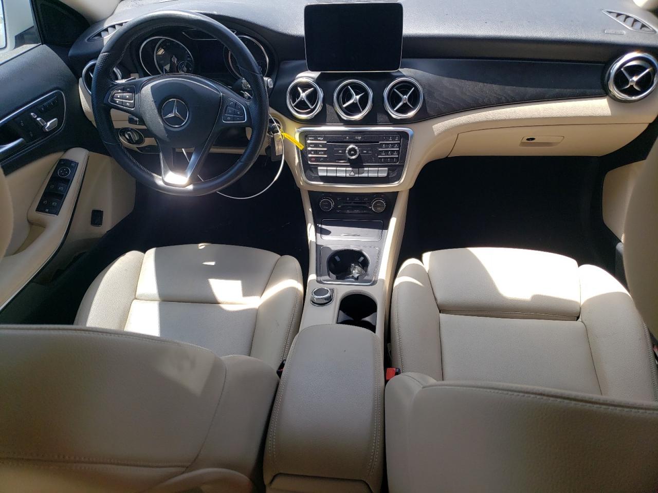 WDCTG4EB8KU004782 2019 Mercedes-Benz Gla 250