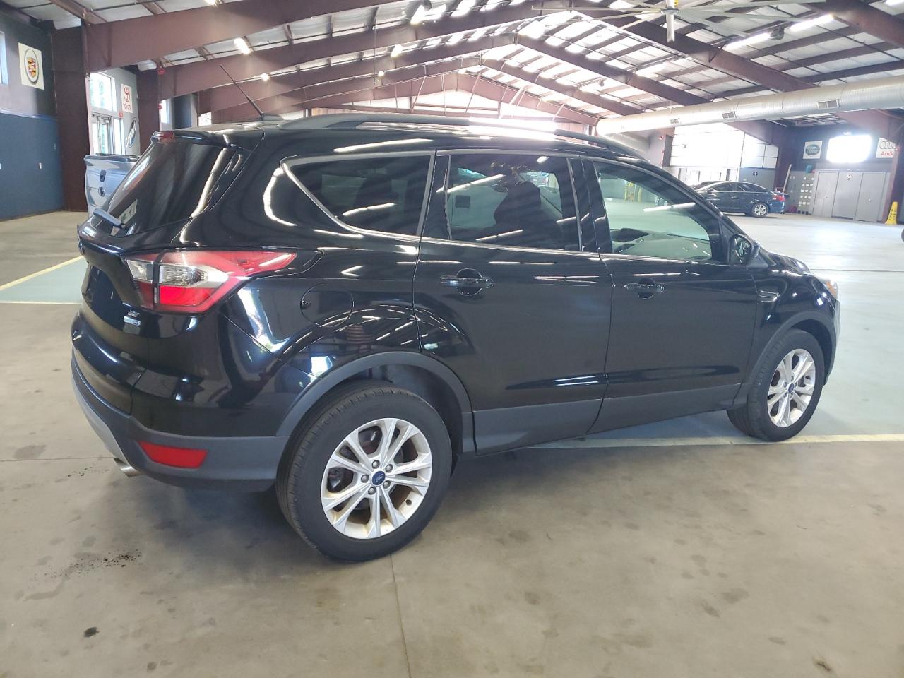 2018 Ford Escape Se vin: 1FMCU9GD0JUA11648