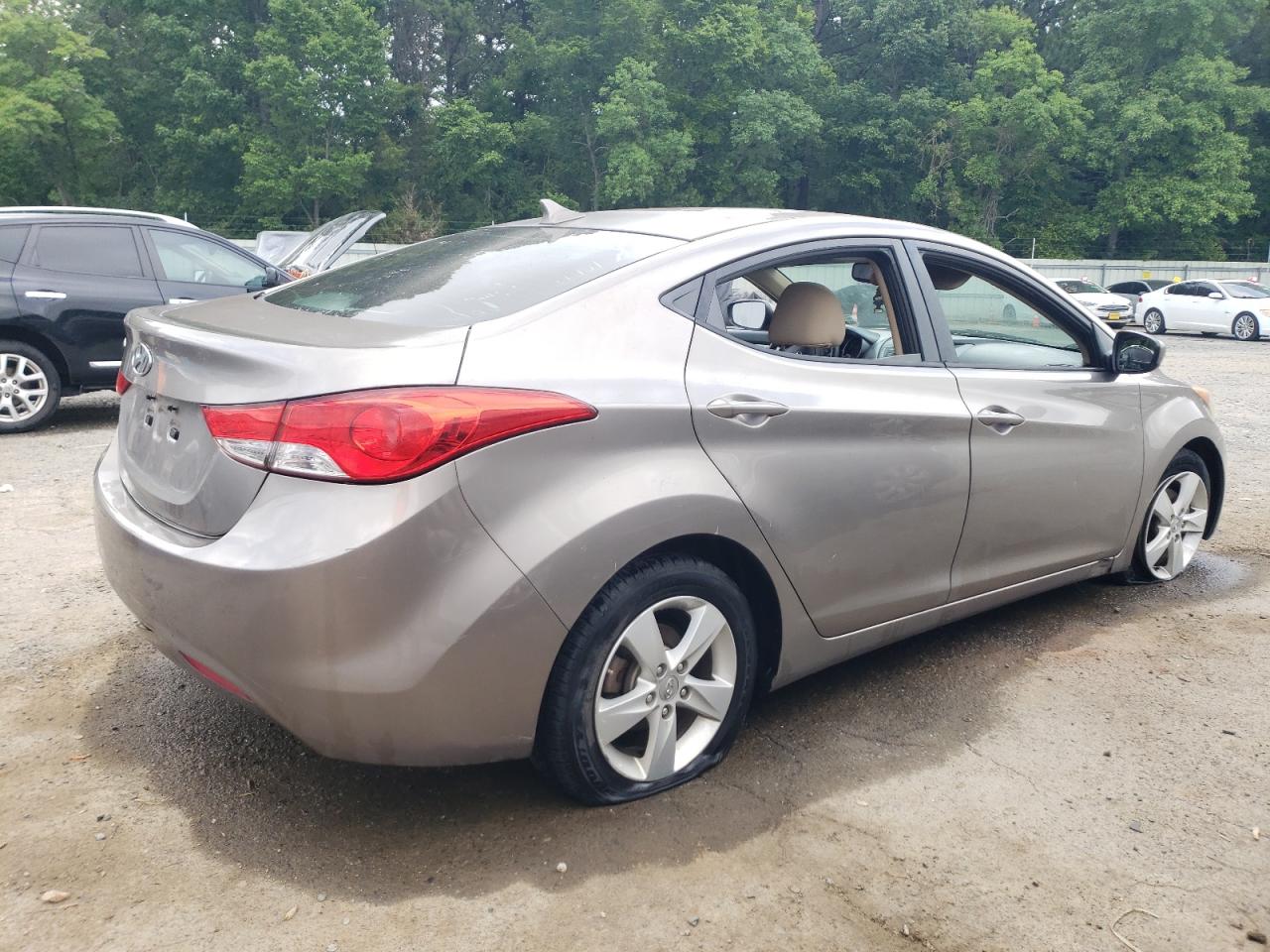 5NPDH4AE5DH218133 2013 Hyundai Elantra Gls