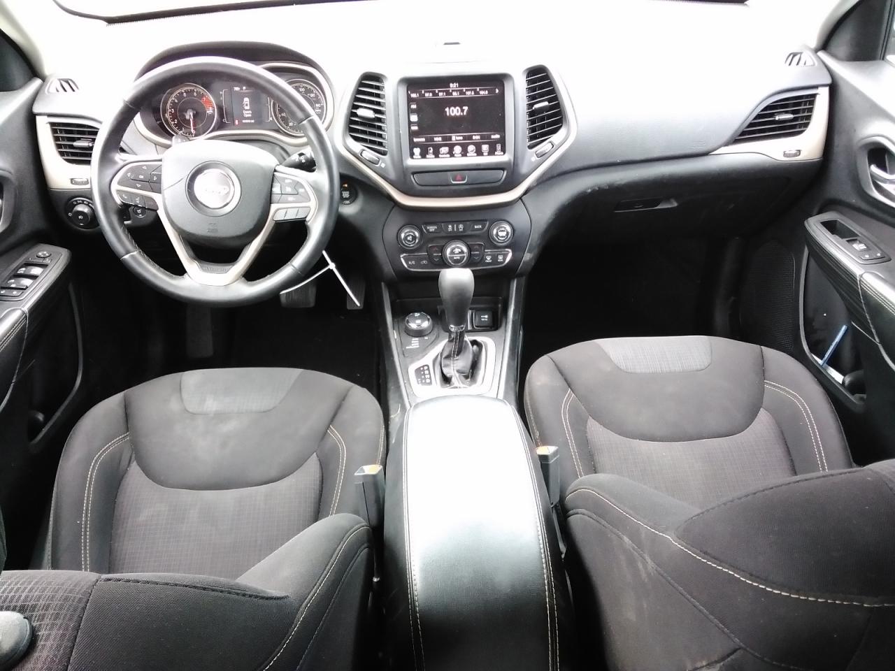 1C4PJMCS7HW504215 2017 Jeep Cherokee Latitude