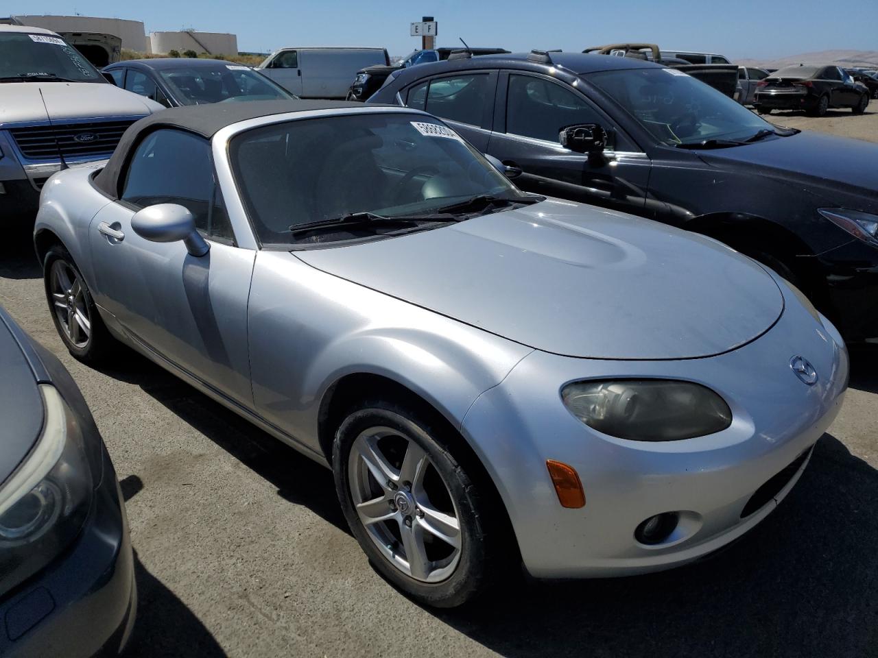 JM1NC25FX70130223 2007 Mazda Mx-5 Miata