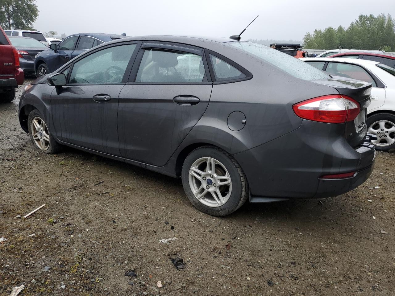 3FADP4BJ7HM118992 2017 Ford Fiesta Se