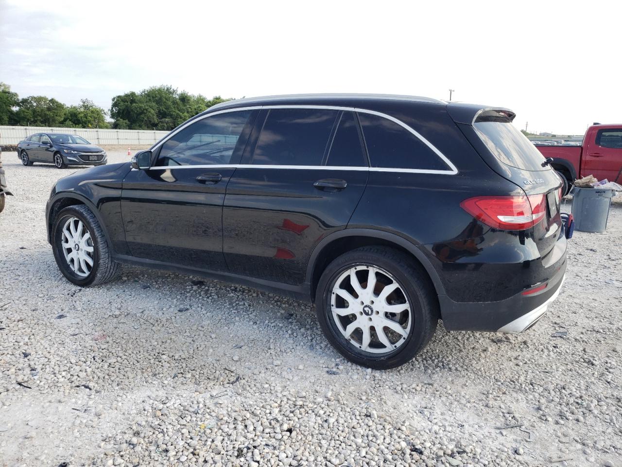 2016 Mercedes-Benz Glc 300 vin: WDC0G4JB3GF090362