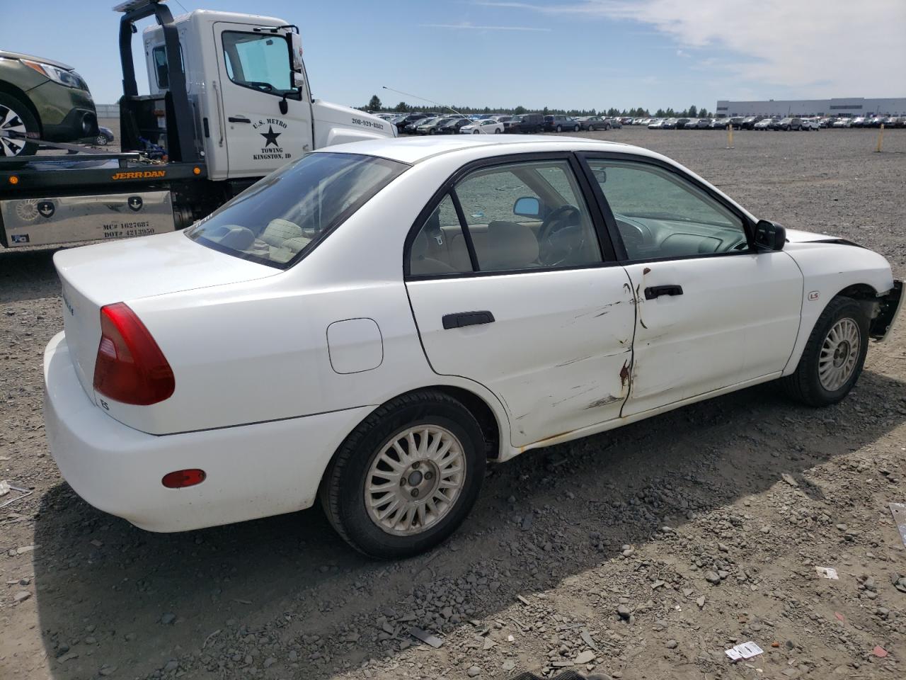 JA3AY26C11U031115 2001 Mitsubishi Mirage Es