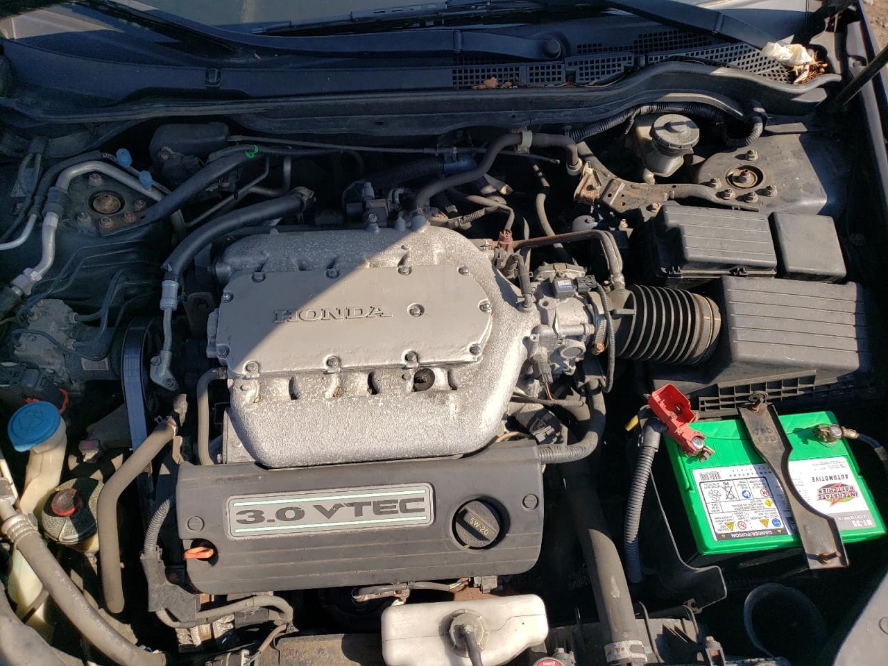 1HGCM665X4A083199 2004 Honda Accord Ex