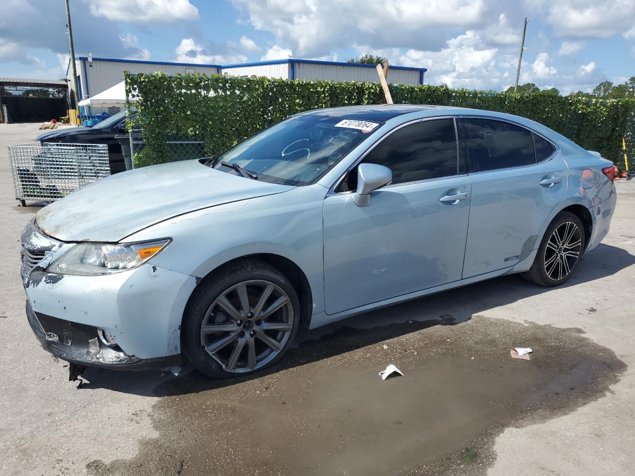  Salvage Lexus Es