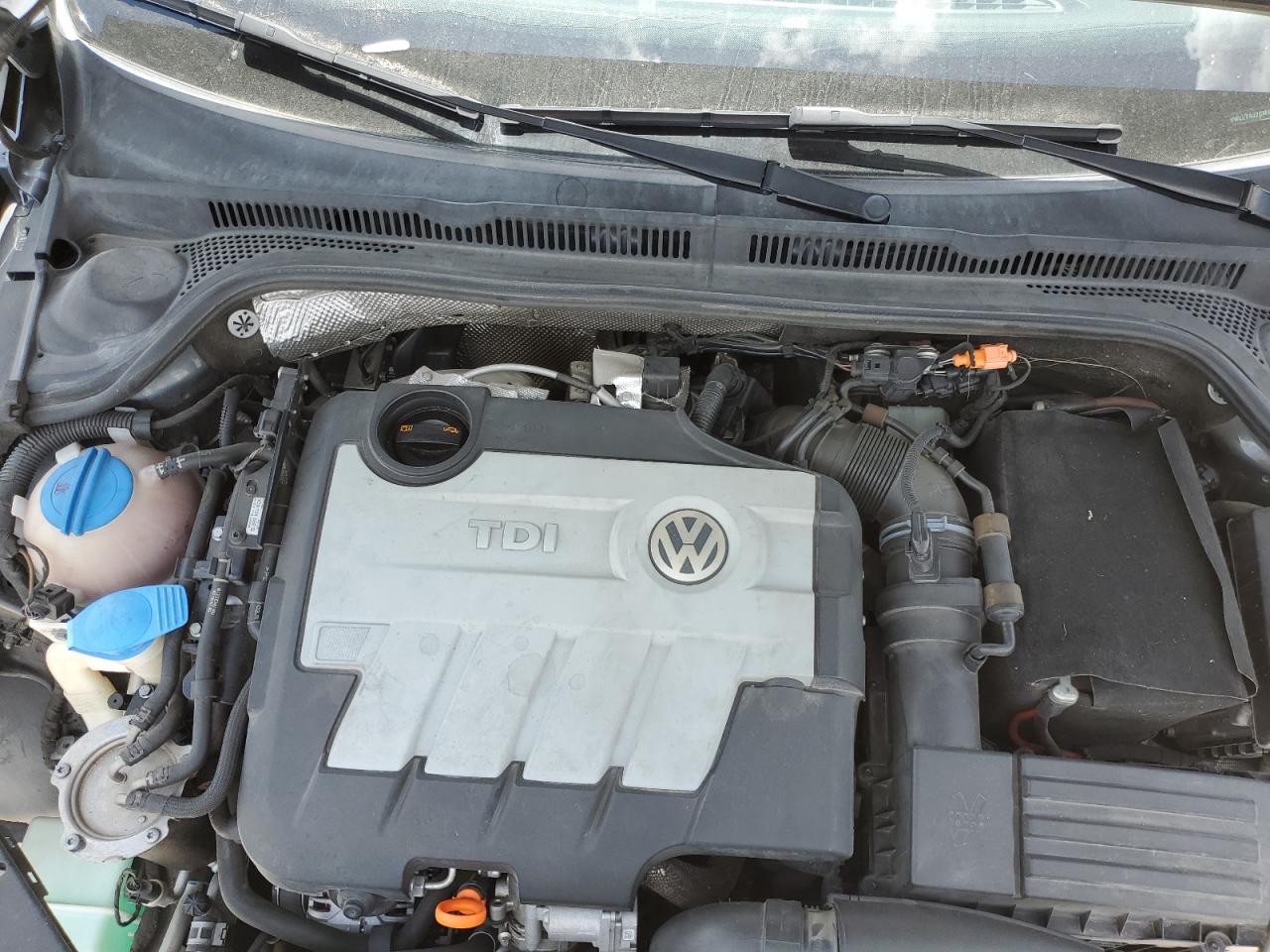 3VWLL7AJ2CM386553 2012 Volkswagen Jetta Tdi